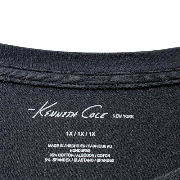 Kenneth Cole T-shirt Size 1X Womens Short Sleeve Graphic Tee Silver Angel Wings - Picture 5 of 8